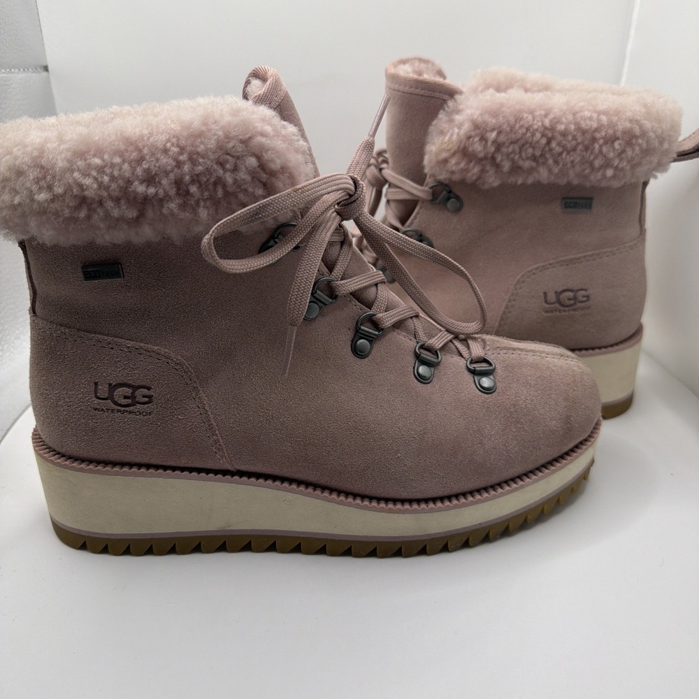 UGG Adirondack‎ II Waterproof Boots Birch Pink Suede Shearling Womens 6